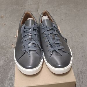Mint Condition Clark Un Costa Men's Blue/Gray Leather Sneakers